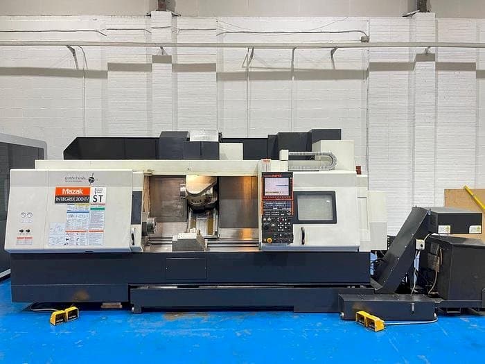 Mazak Integrex 200IV ST-maskinen framifrån