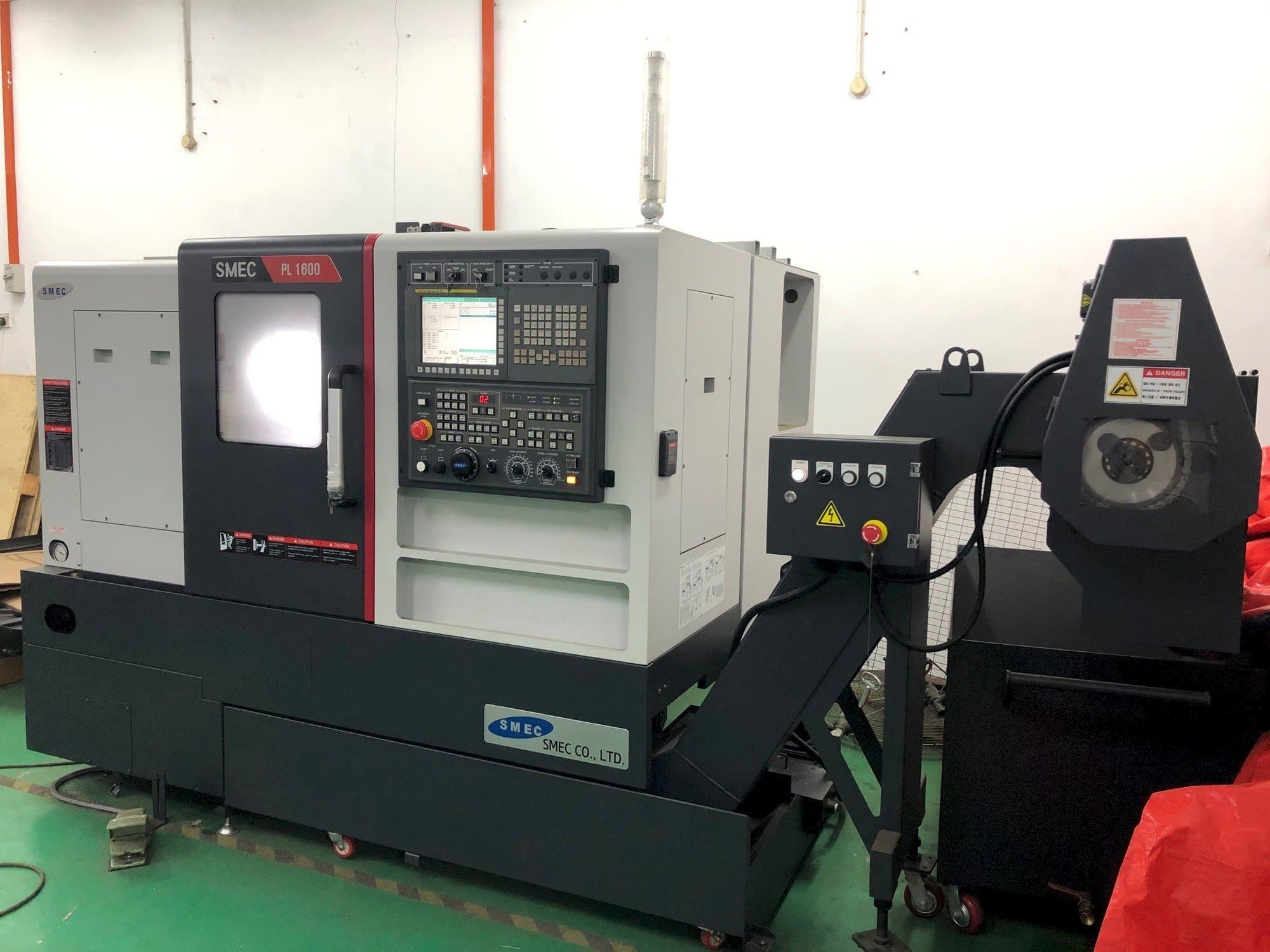 SMEC PL1600-maskinen framifrån