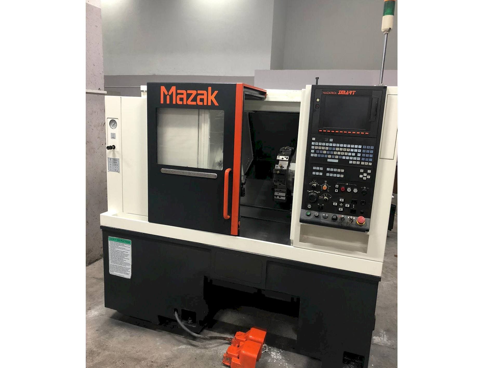 Mazak Quick Turn Smart 100 S-maskinen framifrån