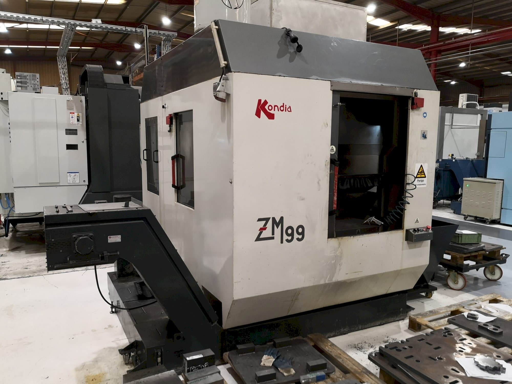 KONDIA ZM99-maskinen framifrån