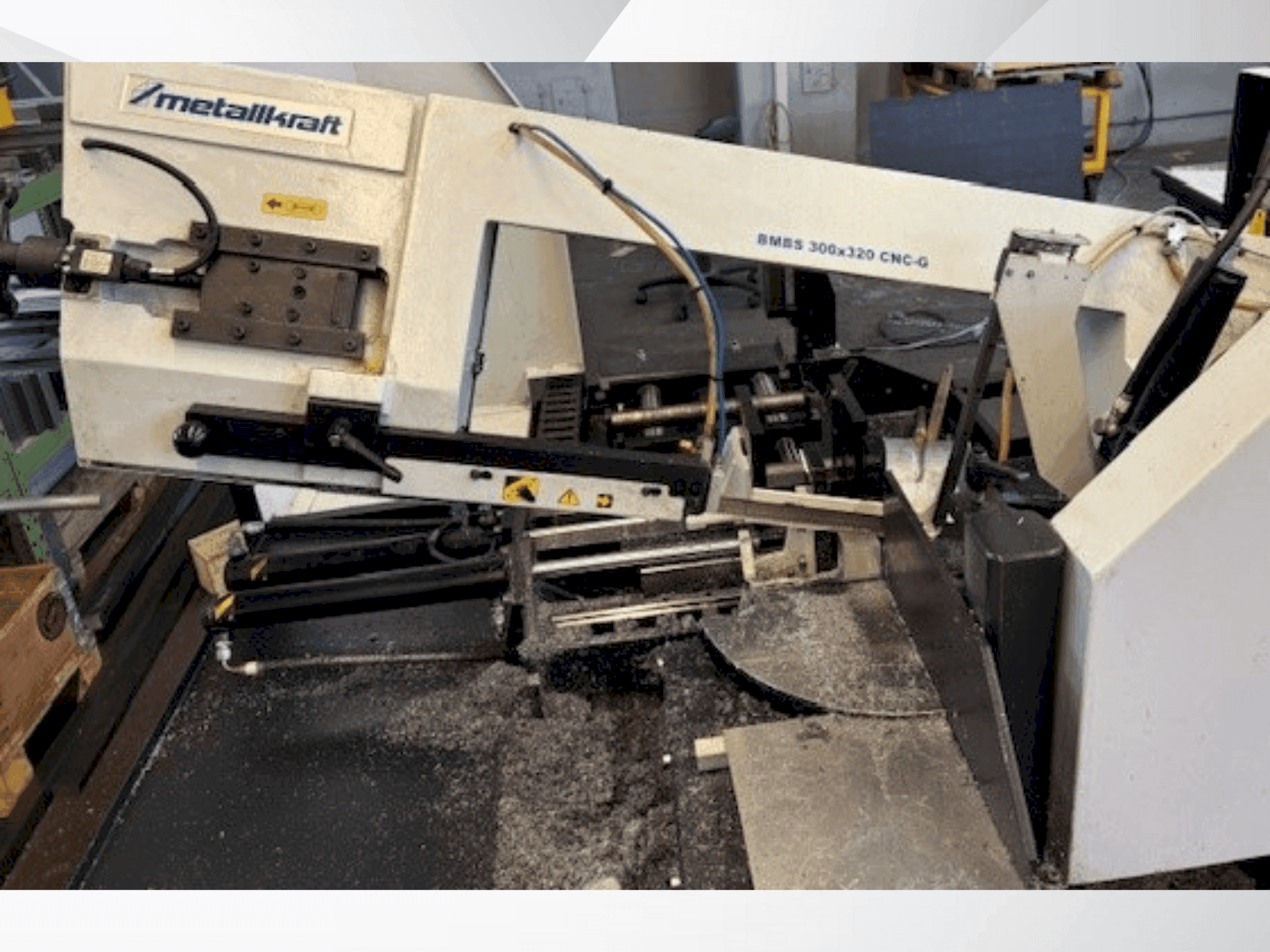 Metallkraft  BMBS 300X320-maskinen framifrån