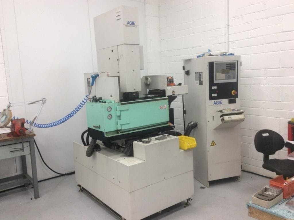 AGIE Mondo 20 Star-maskinen framifrån