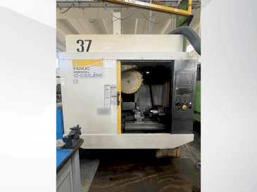 FANUC Robodrill Alpha-D21LiB5-maskinen framifrån