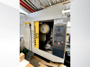 FANUC ROBODRILL α-D21LiB5-maskinen framifrån