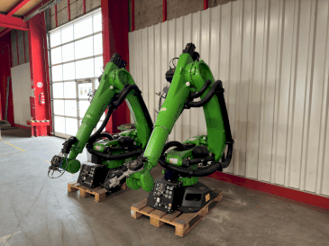 KUKA KR 90 R3700 prime K-maskinen framifrån