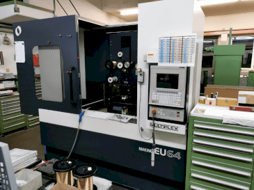 Makino EU64-maskinen framifrån