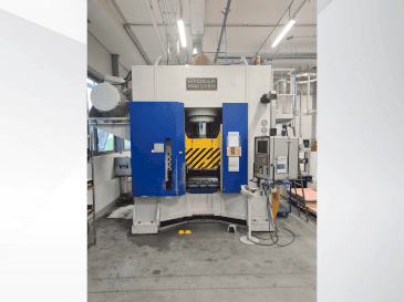 HYDRAP HPDB 400-maskinen framifrån