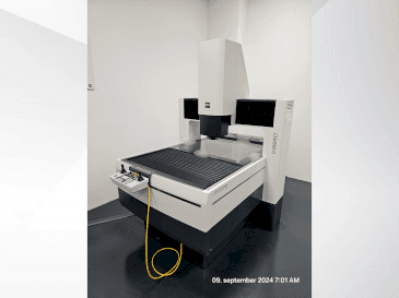 ZEISS 0-inspect-maskinen framifrån