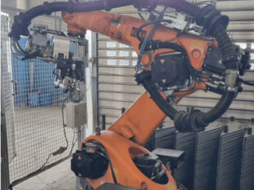 KUKA KR 60-3-maskinen framifrån