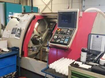 Gildemeister CTX 400 S2-maskinen framifrån