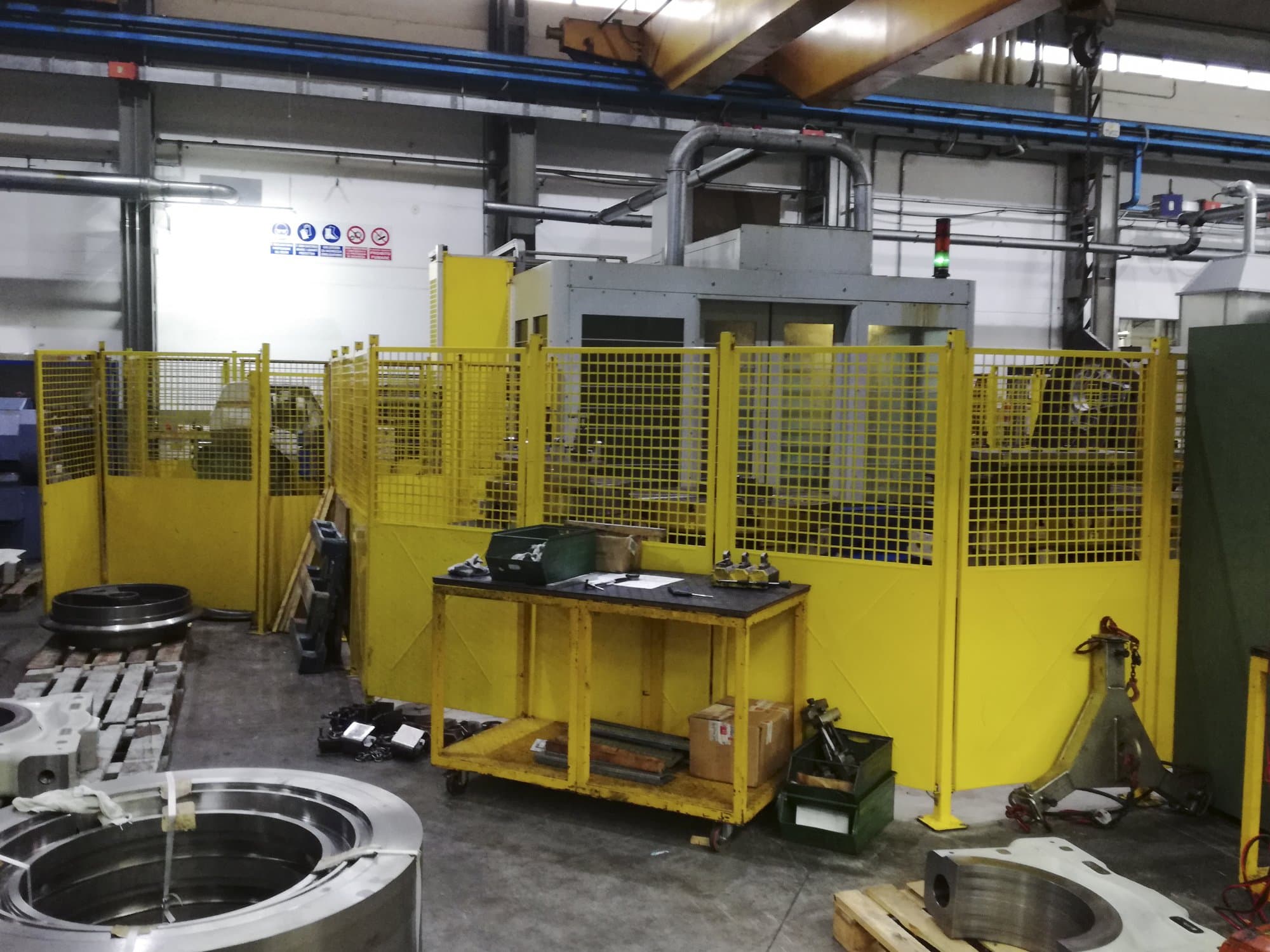 Mandelli-maskinen framifrånM8 UT