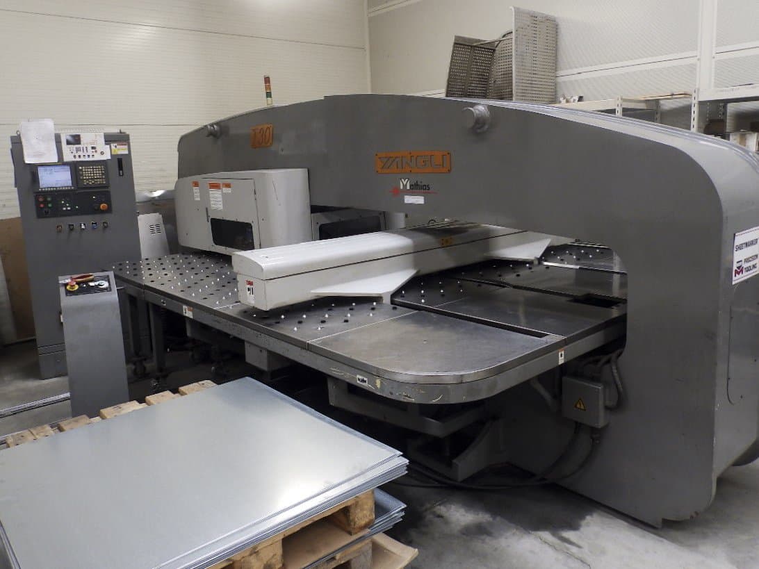 Yangli-maskinen sedd från vänsterT30