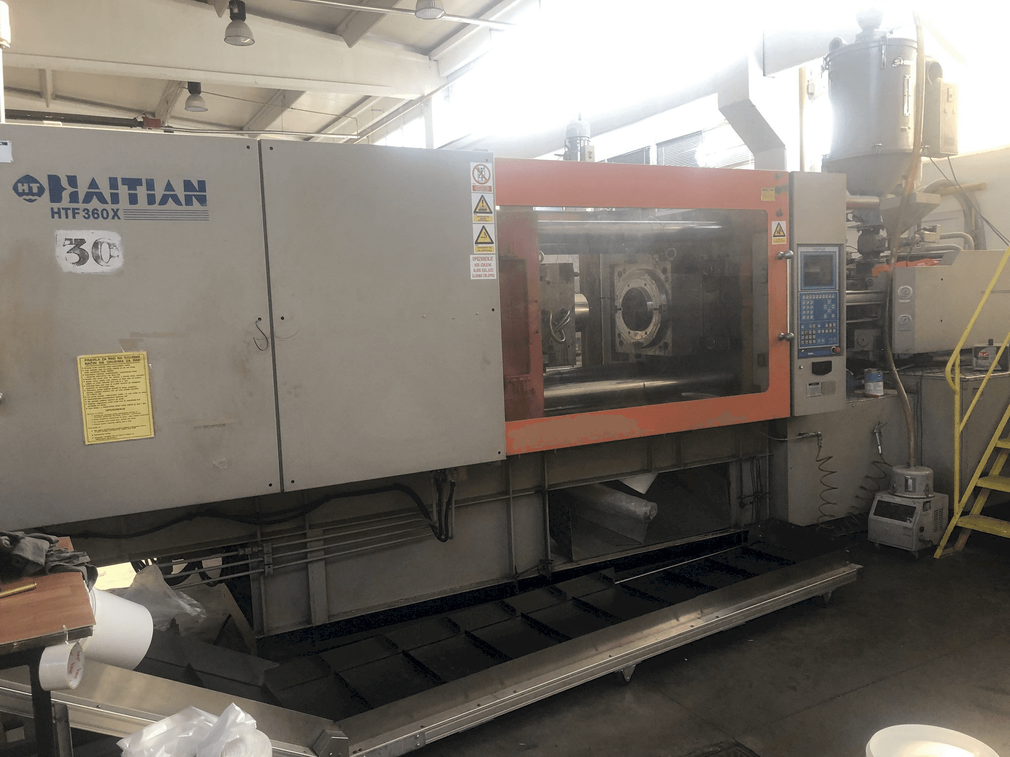 HAITIAN HTF 360X-maskinen framifrån