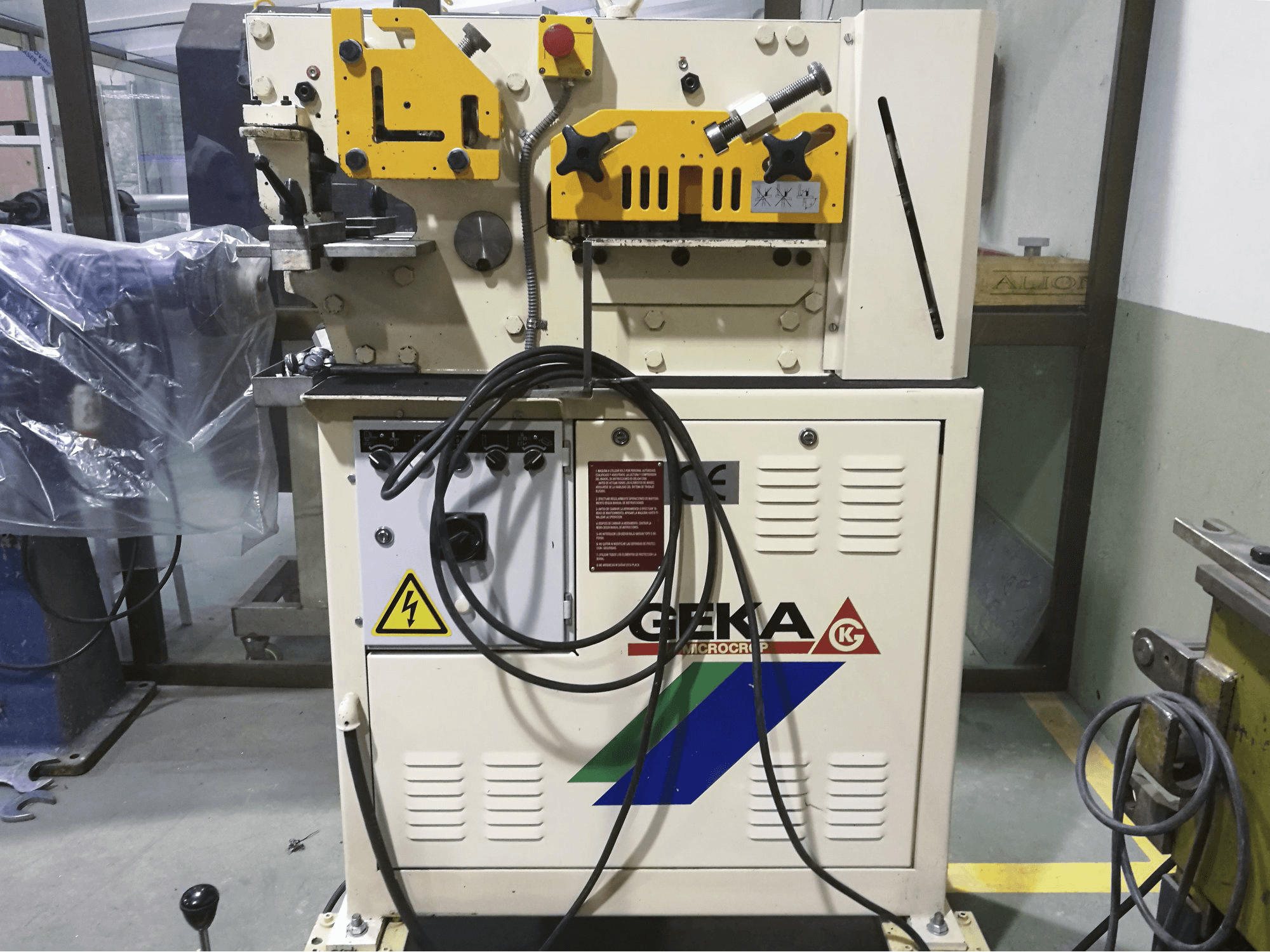 1 GEKA-maskinen framifrånMICROCROP