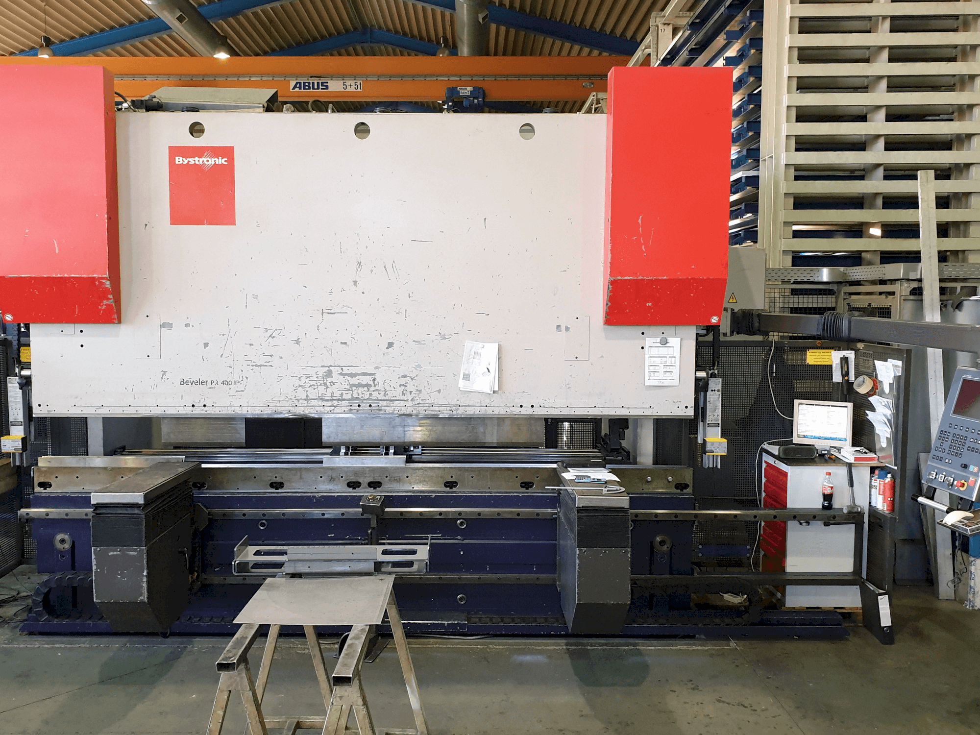 Bystronic-maskinen framifrånBeyeler PR 400 x 4100