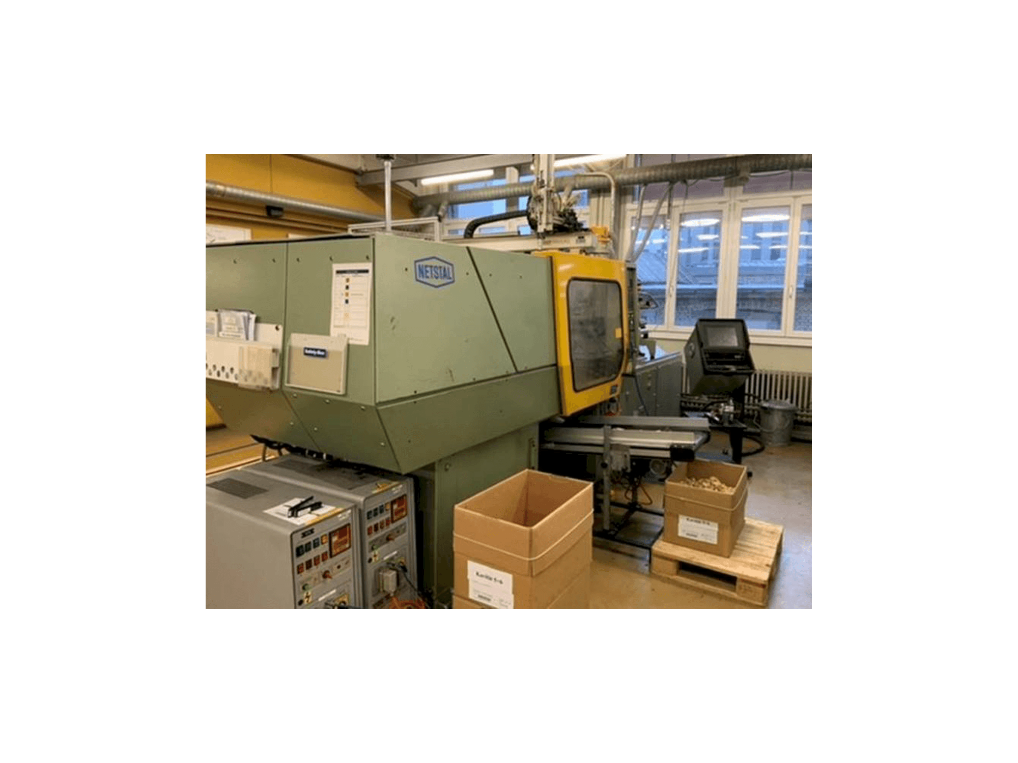 Netstal Synergy 600-110-maskinen framifrån