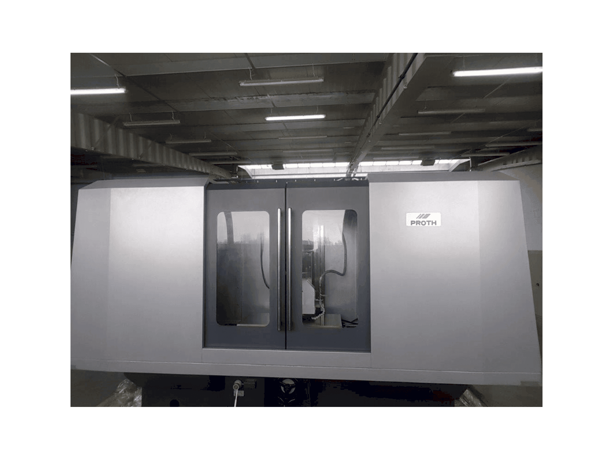 Proth PSGC-50100AHR-maskinen framifrån