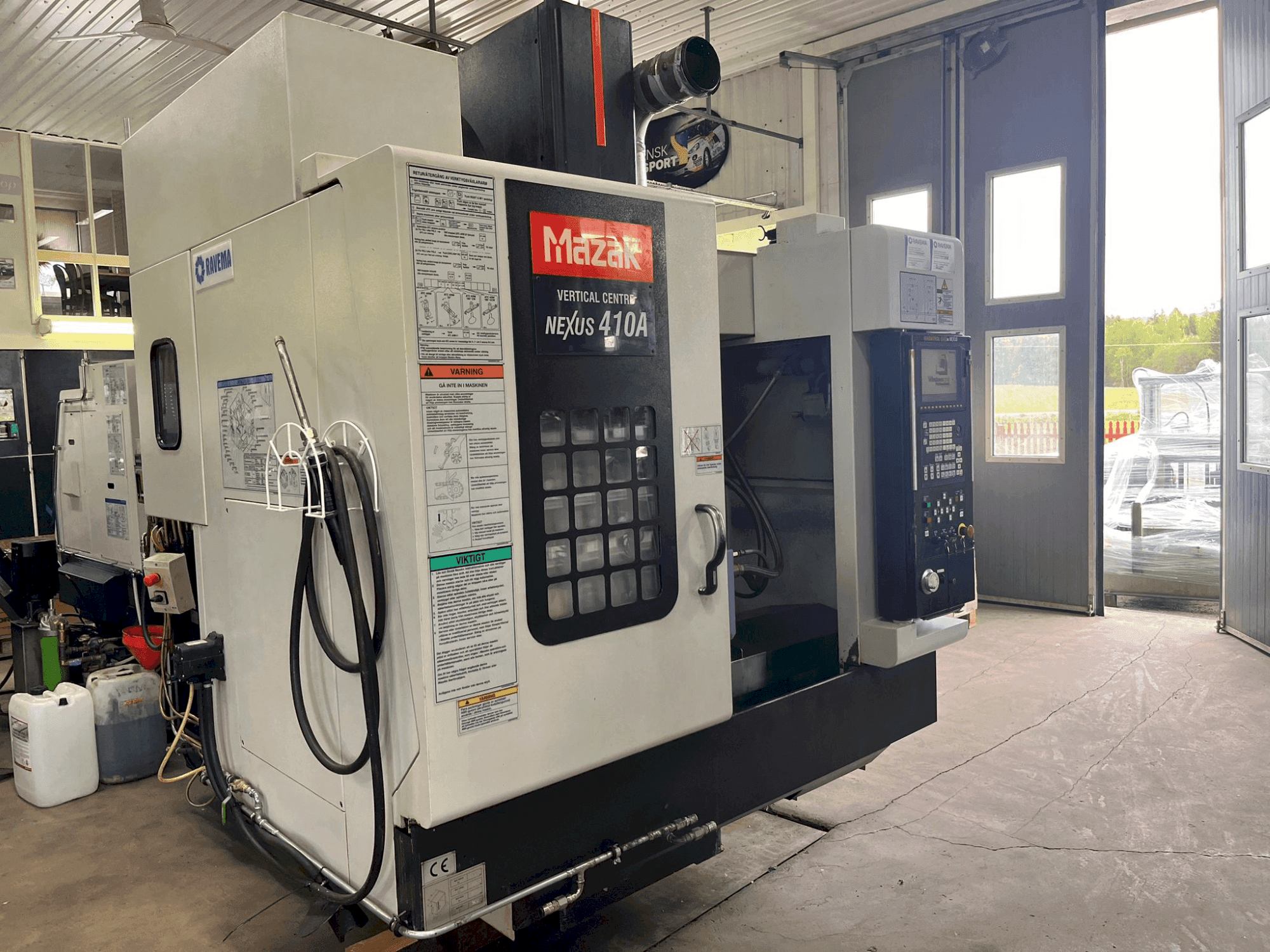 Mazak VCN-410A-maskinen framifrån