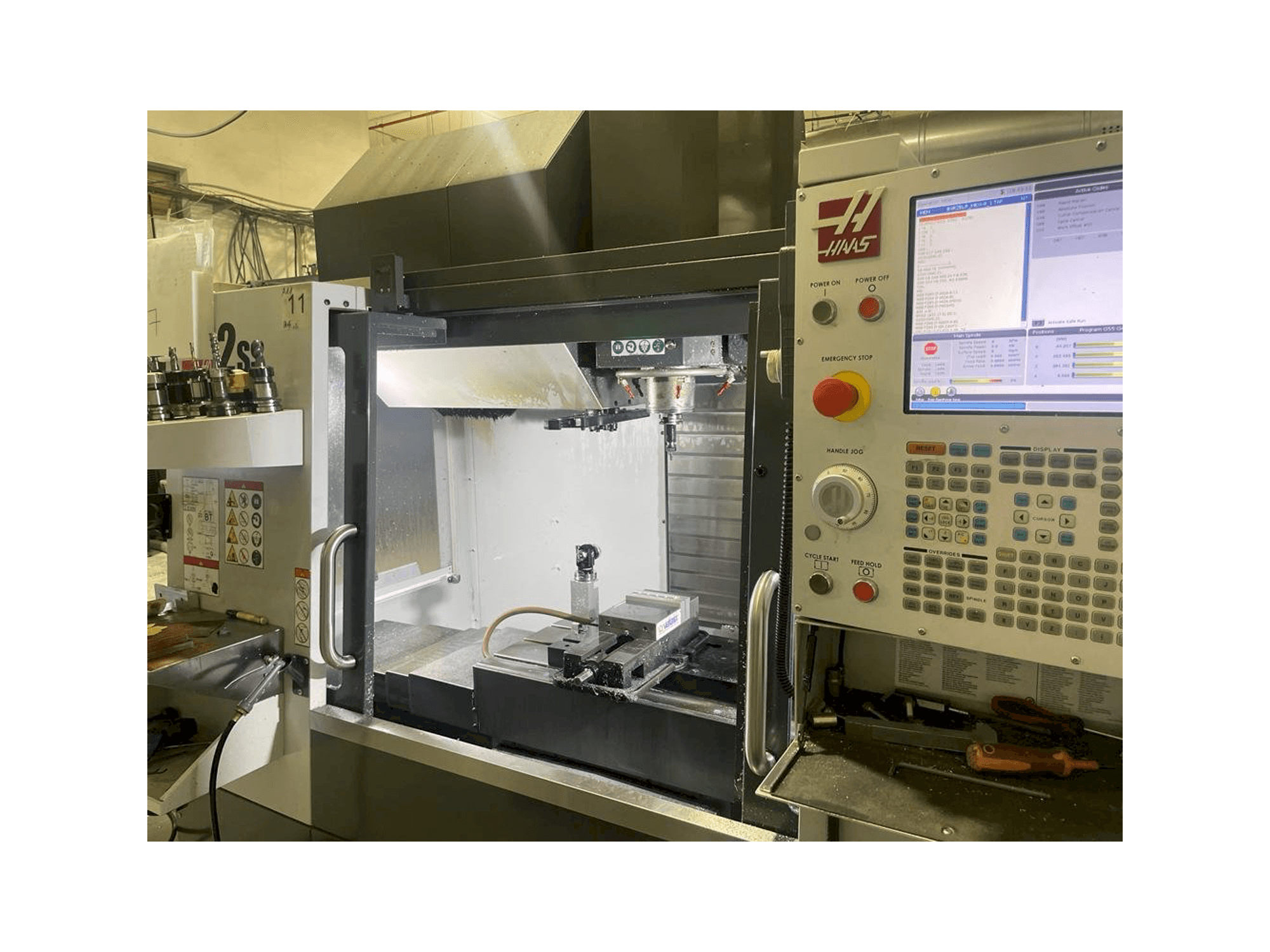 HAAS VF-2SS-maskinen framifrån