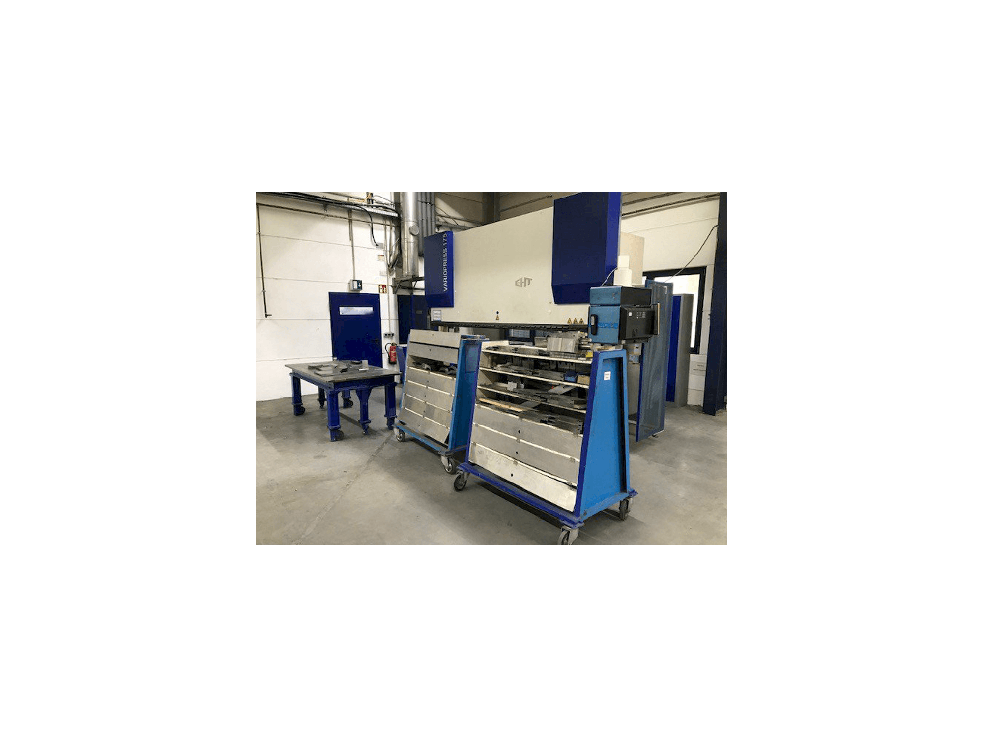 EHT VARIOPRESS 175-4050-maskinen framifrån