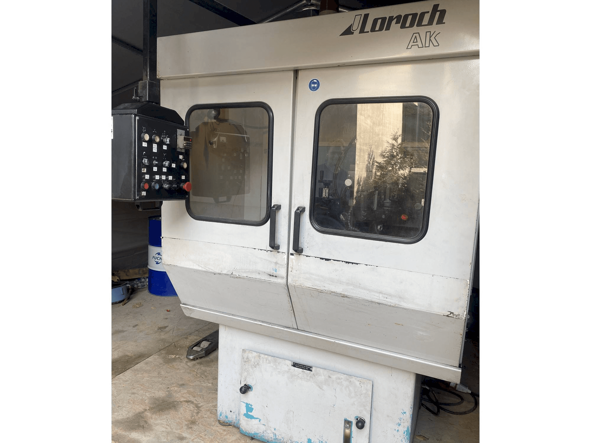 Loroch AK-maskinen framifrån