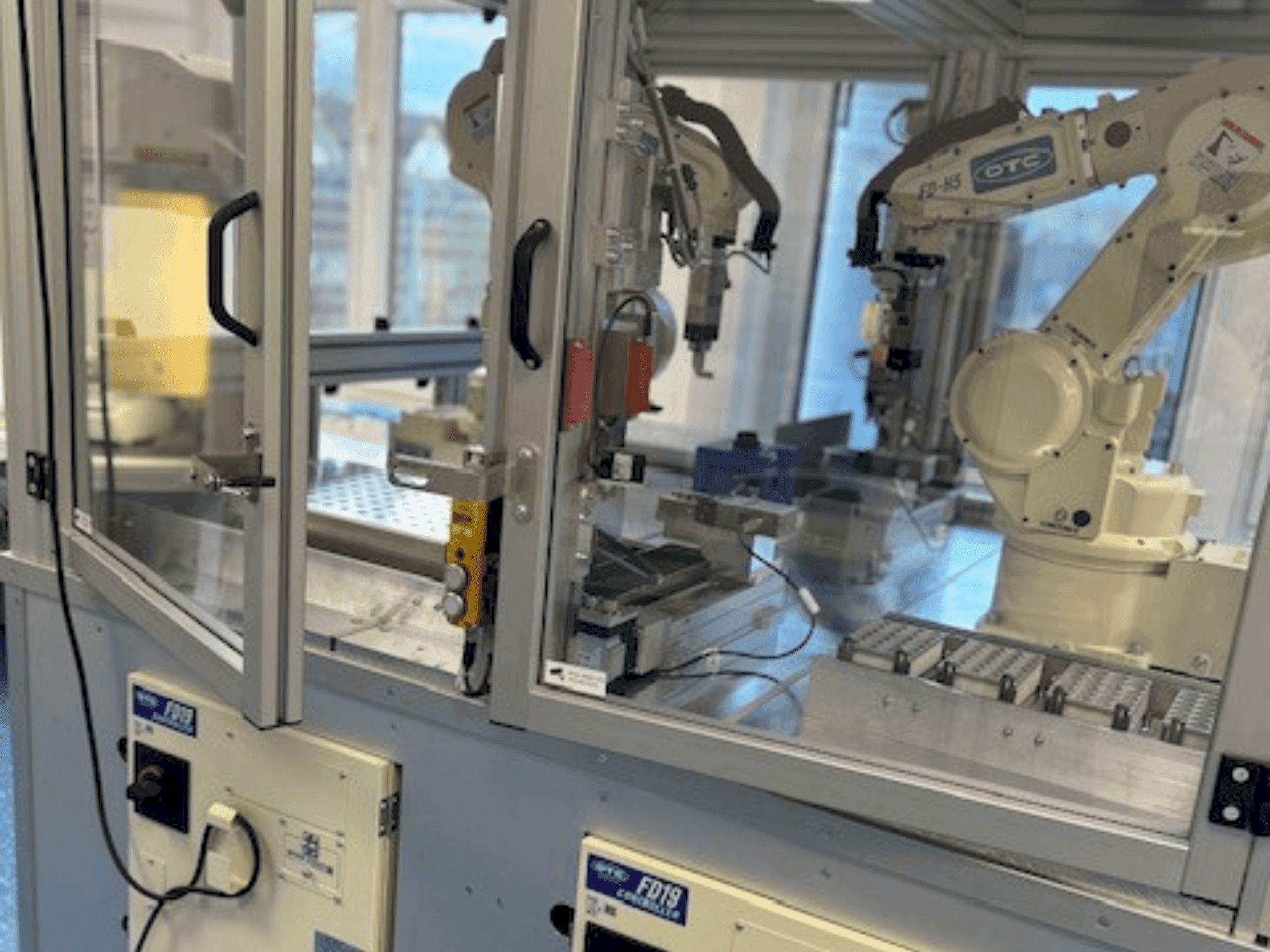 OTC Daihen NH52-NEFC-maskinen framifrån