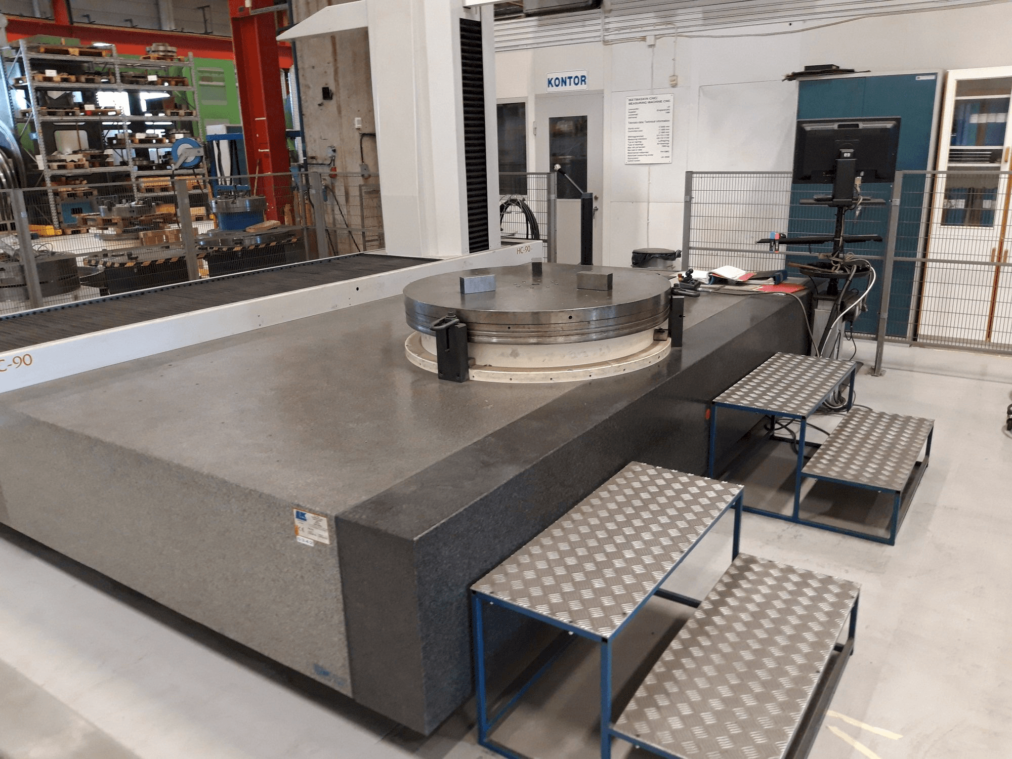 LK HC90-maskinen framifrån