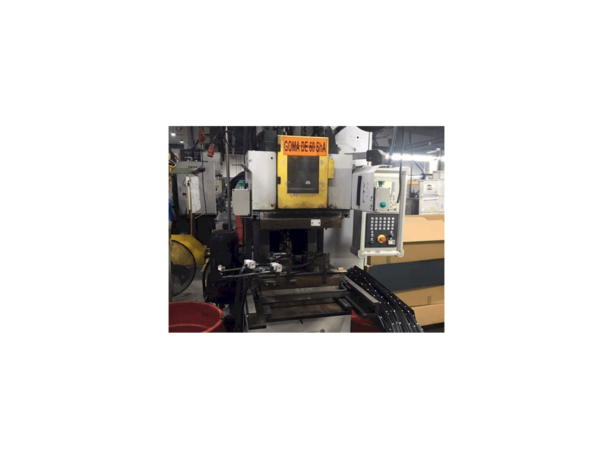 Kloeckner Desma 956.050 Z0-maskinen framifrån