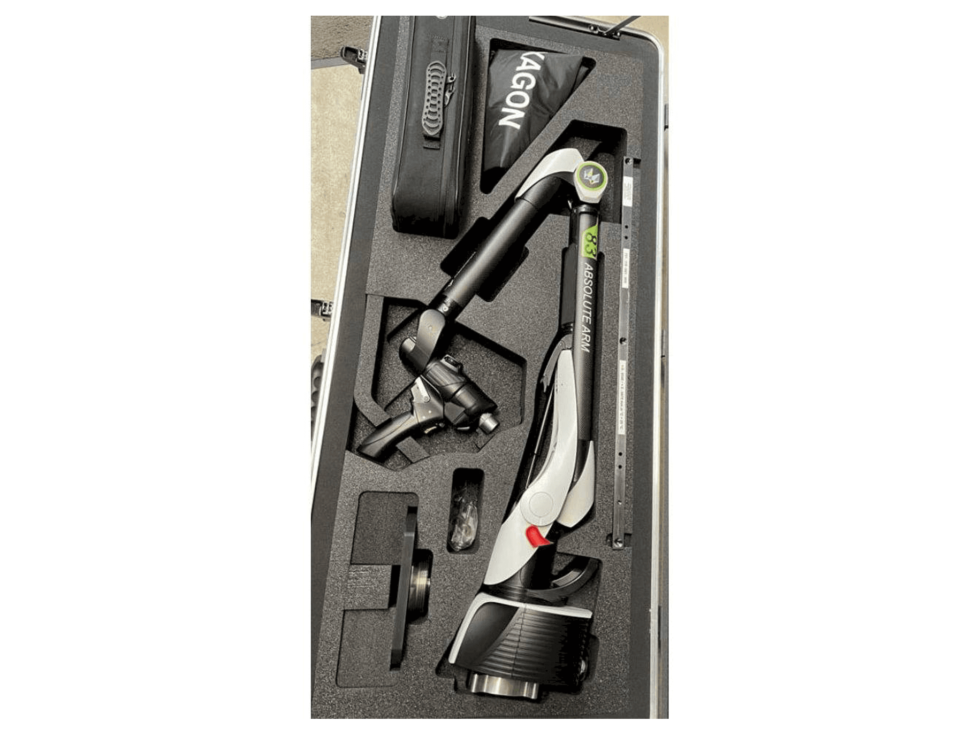 Hexagon RA8 V1-maskinen framifrån