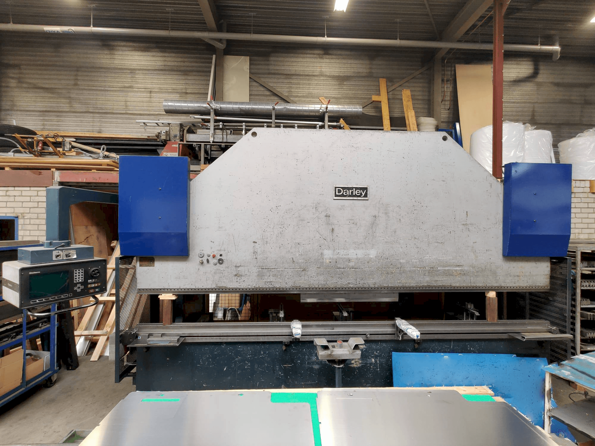 Darley EHP150 43/37-maskinen framifrån