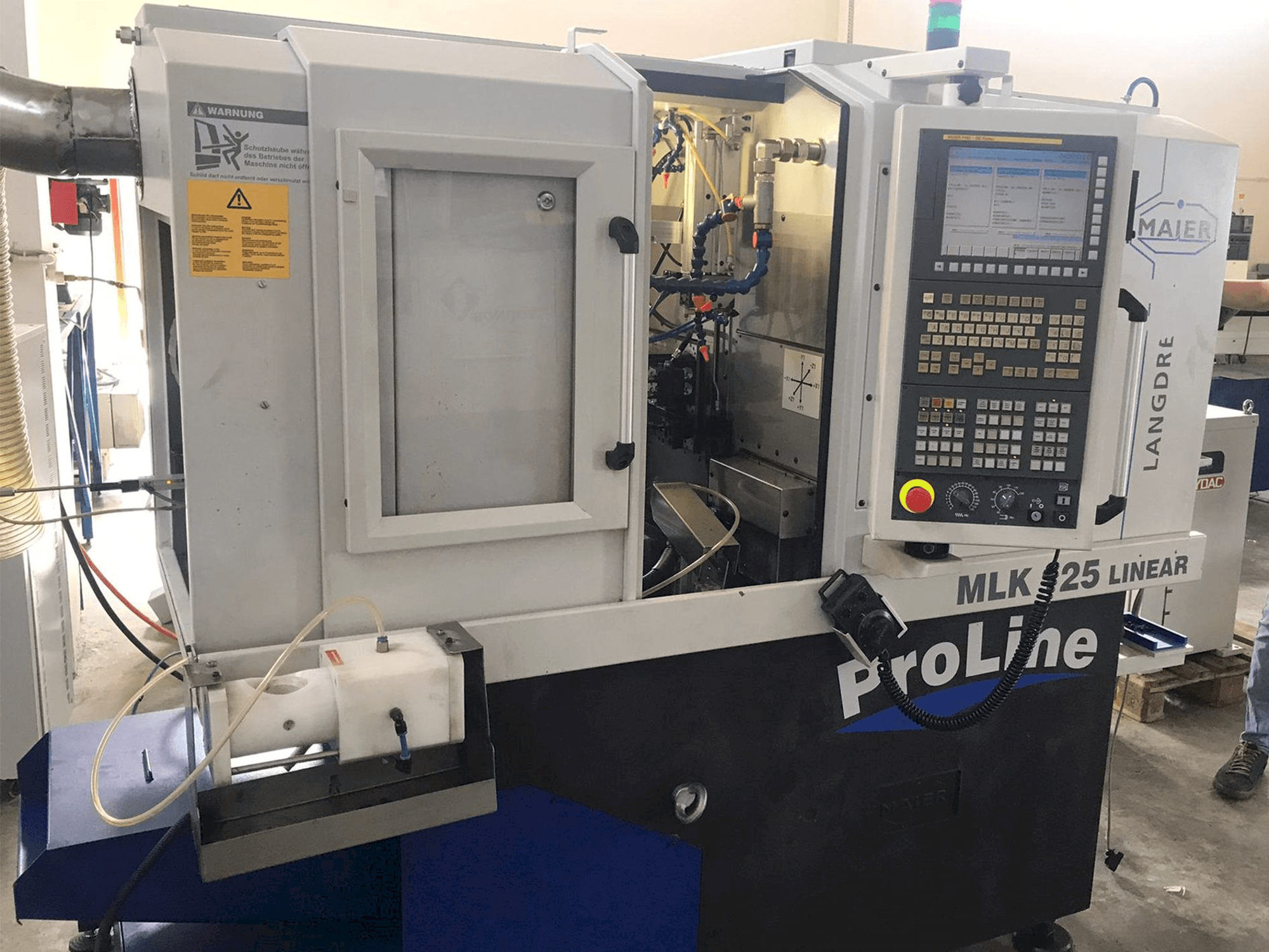 Maier MLK 125 Linear-maskinen framifrån
