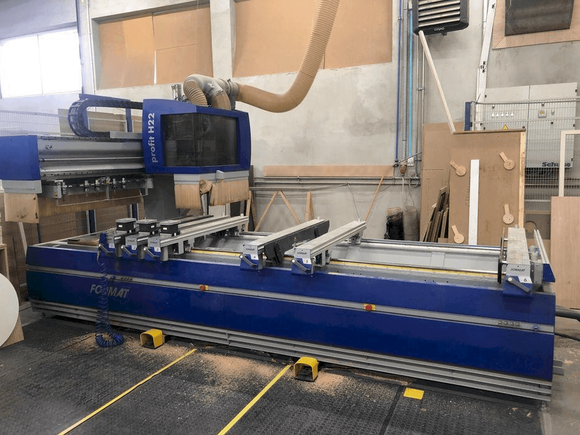 FORMAT4 Profit H22-maskinen framifrån