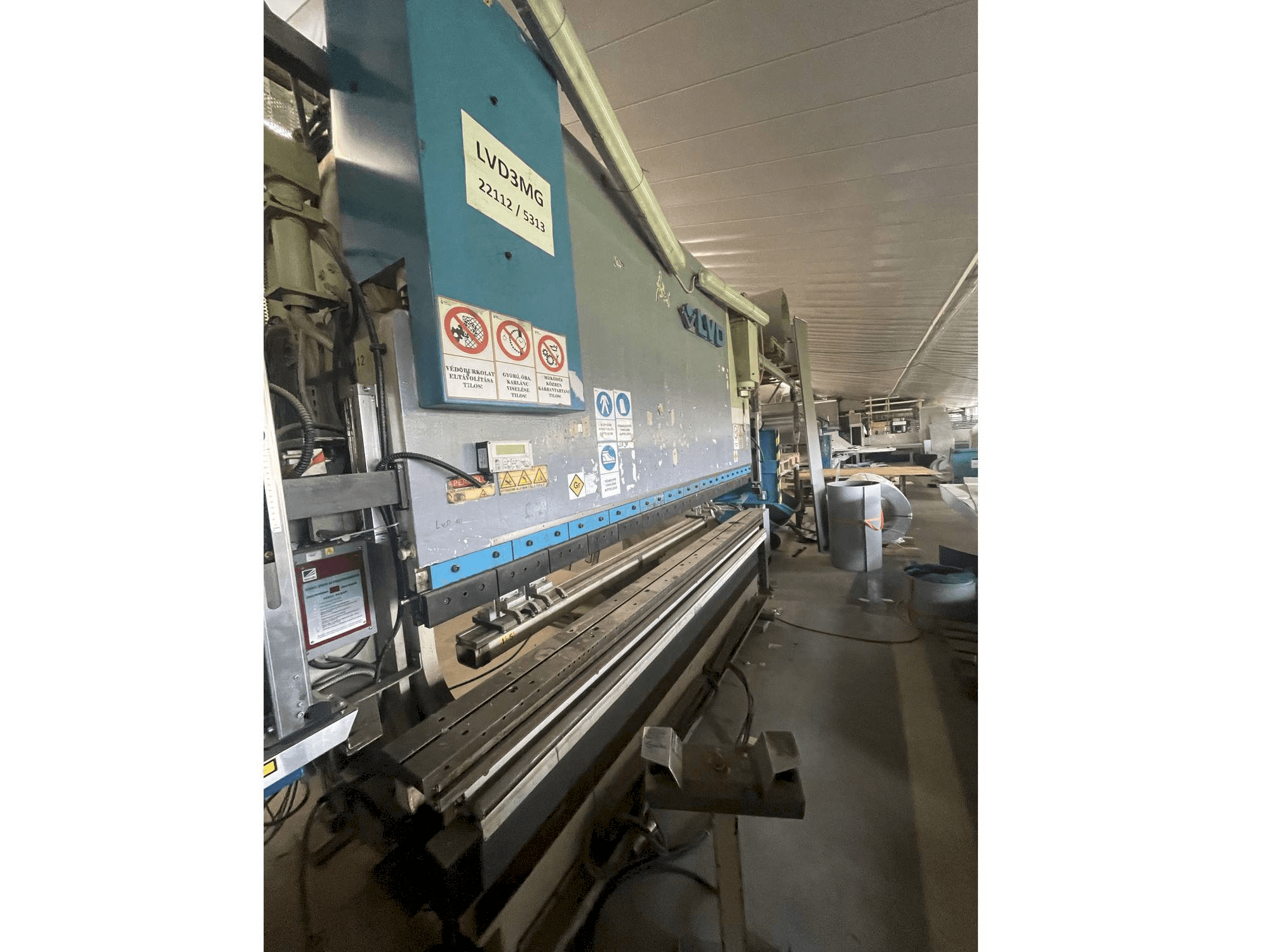 LVD Ppeb 110/30-maskinen framifrån