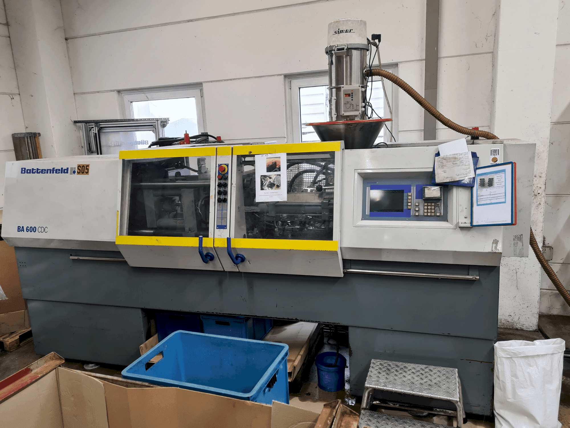 Battenfeld BA 600/200 CDC-maskinen framifrån