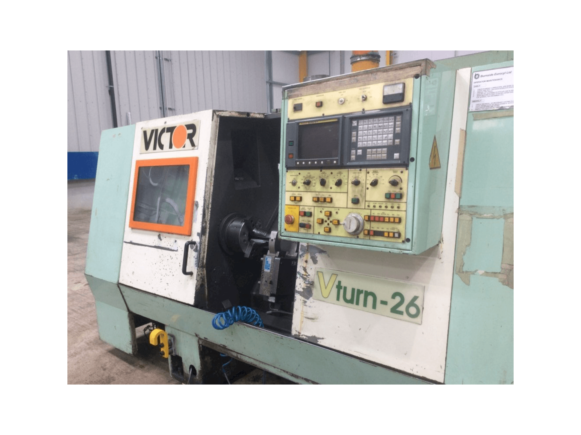 Victor V Turn-26-maskinen framifrån