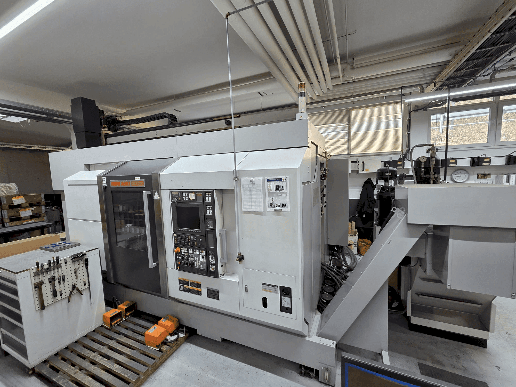 DMG Seiki NZ2000-maskinen framifrån
