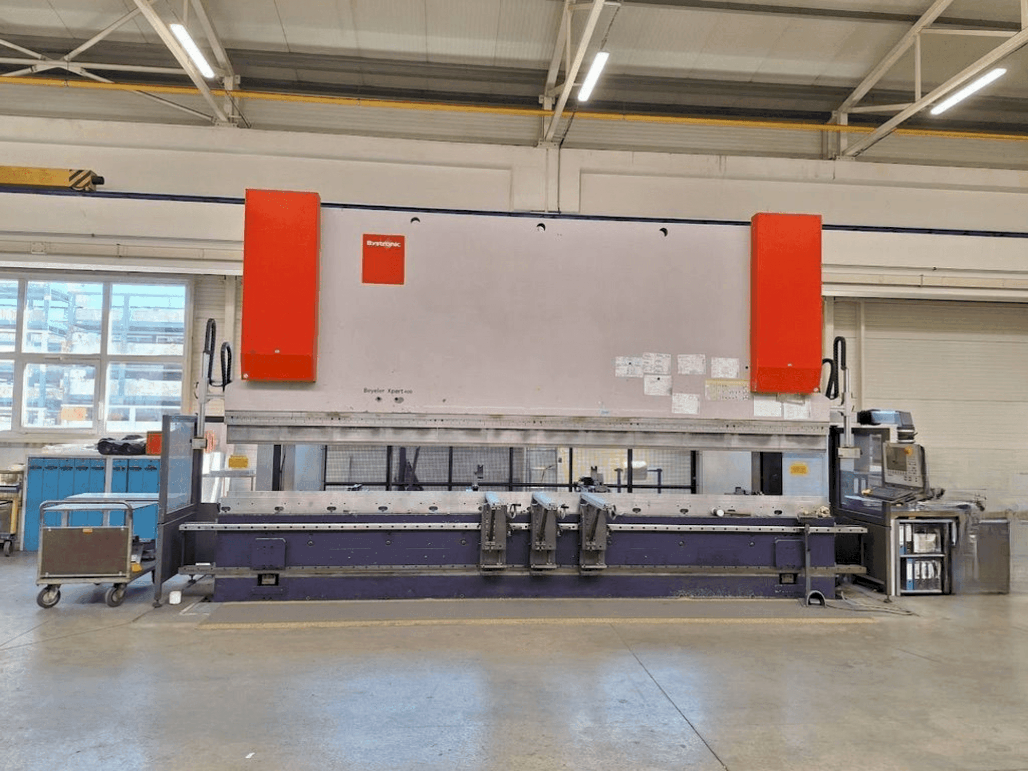 Bystronic BEYELER XPERT 400 x 6200-maskinen framifrån
