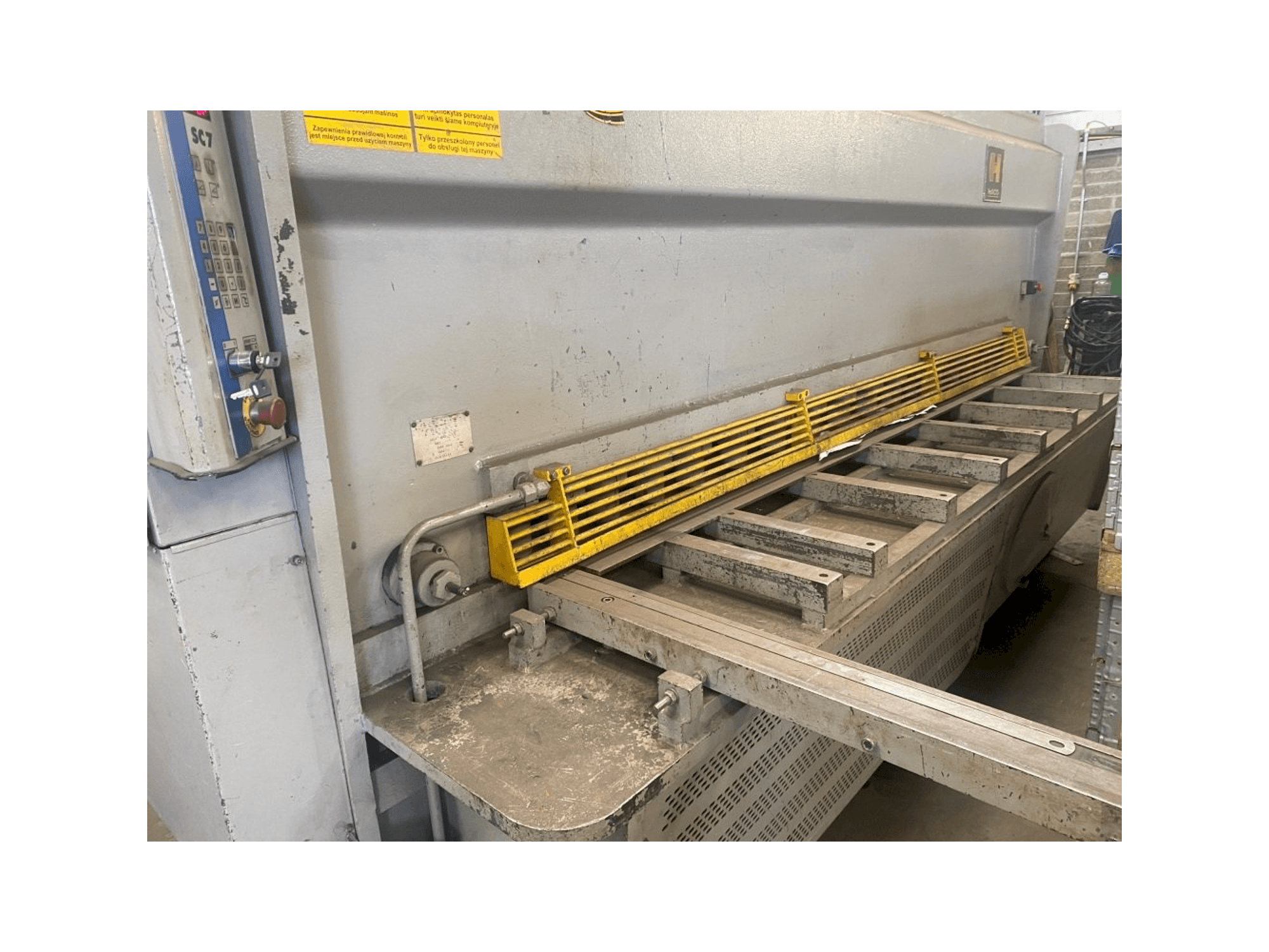 HACO HSLX 3013-maskinen framifrån