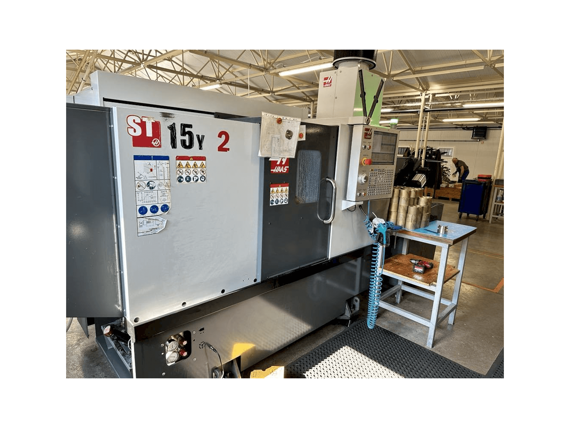HAAS ST-15Y (2019)-maskinen framifrån