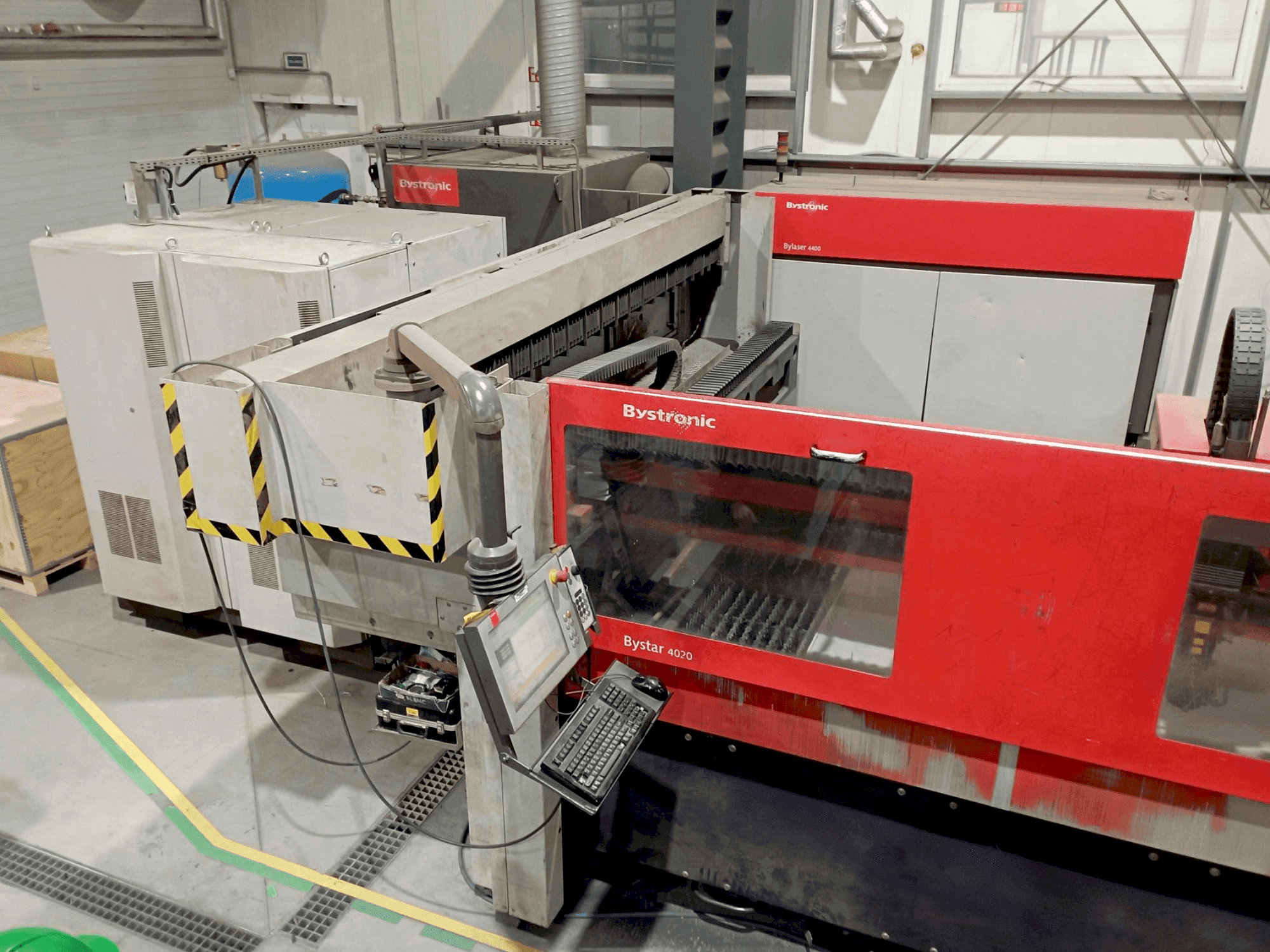 Bystronic ByStar 4020 with ByLaser 4400-maskinen framifrån
