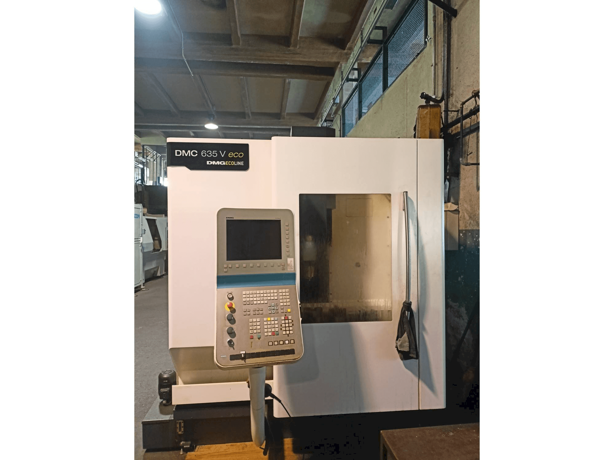 DMG DMC 635V Ecoline-maskinen framifrån