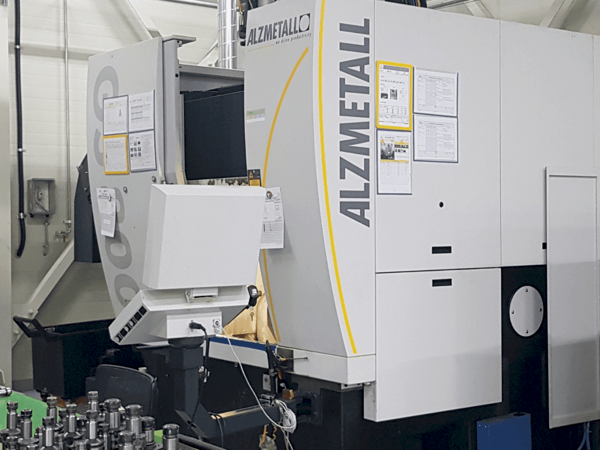 Alzmetall GS800/5-T-maskinen framifrån