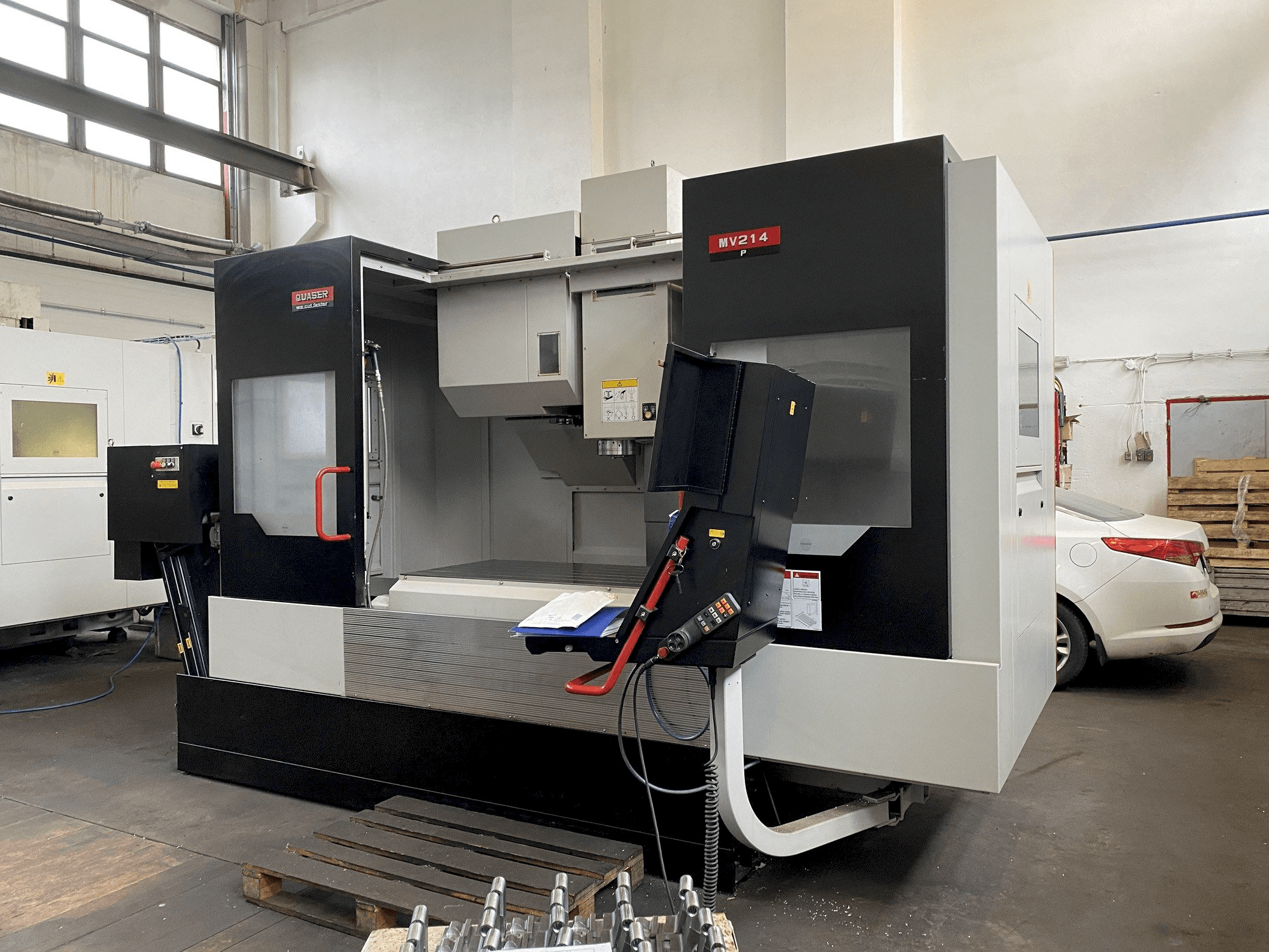 Quaser MV214P/12B-maskinen framifrån