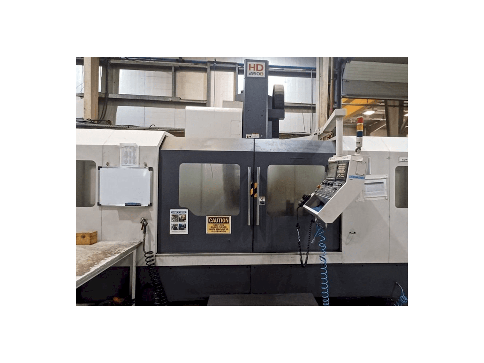 Dugard HD 2210B-maskinen framifrån