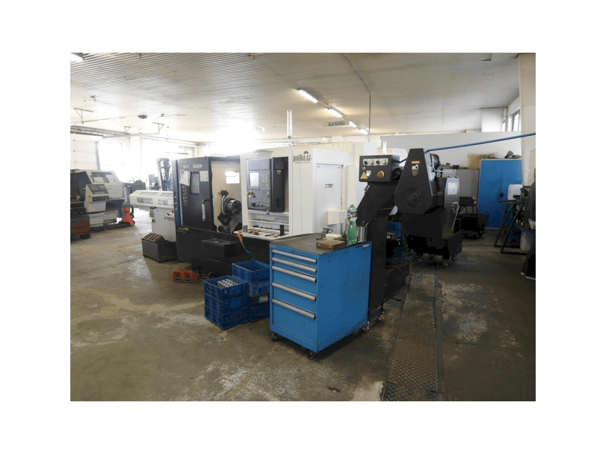 Hyundai Wia L230LMSA-maskinen framifrån