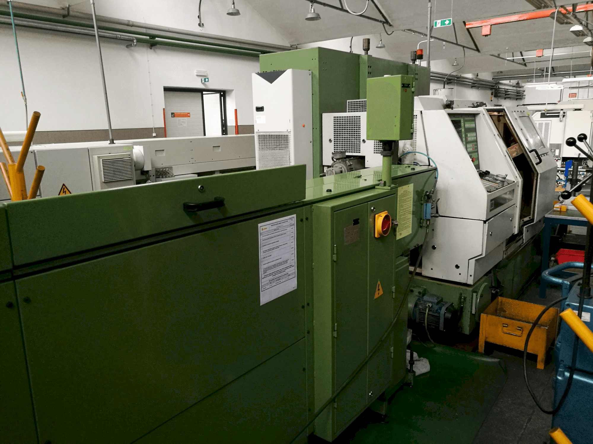 TRAUB TNS 30/42 D-maskinen framifrån