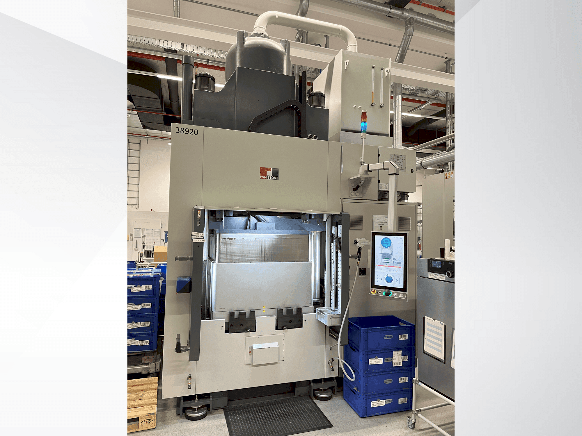 PAN Stone D-V-500-PCD-maskinen framifrån