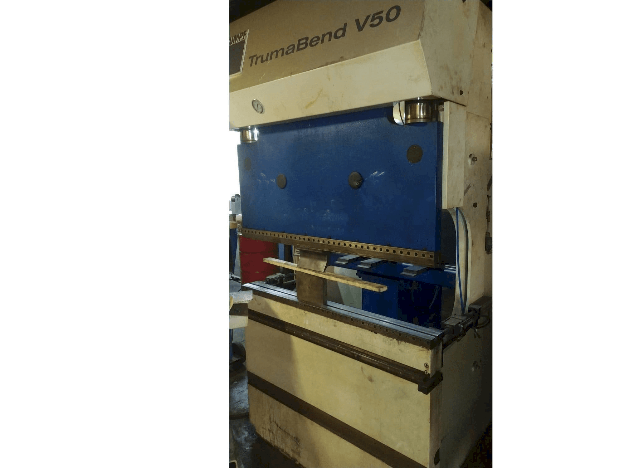 Trumpf TrumaBend V50-maskinen framifrån
