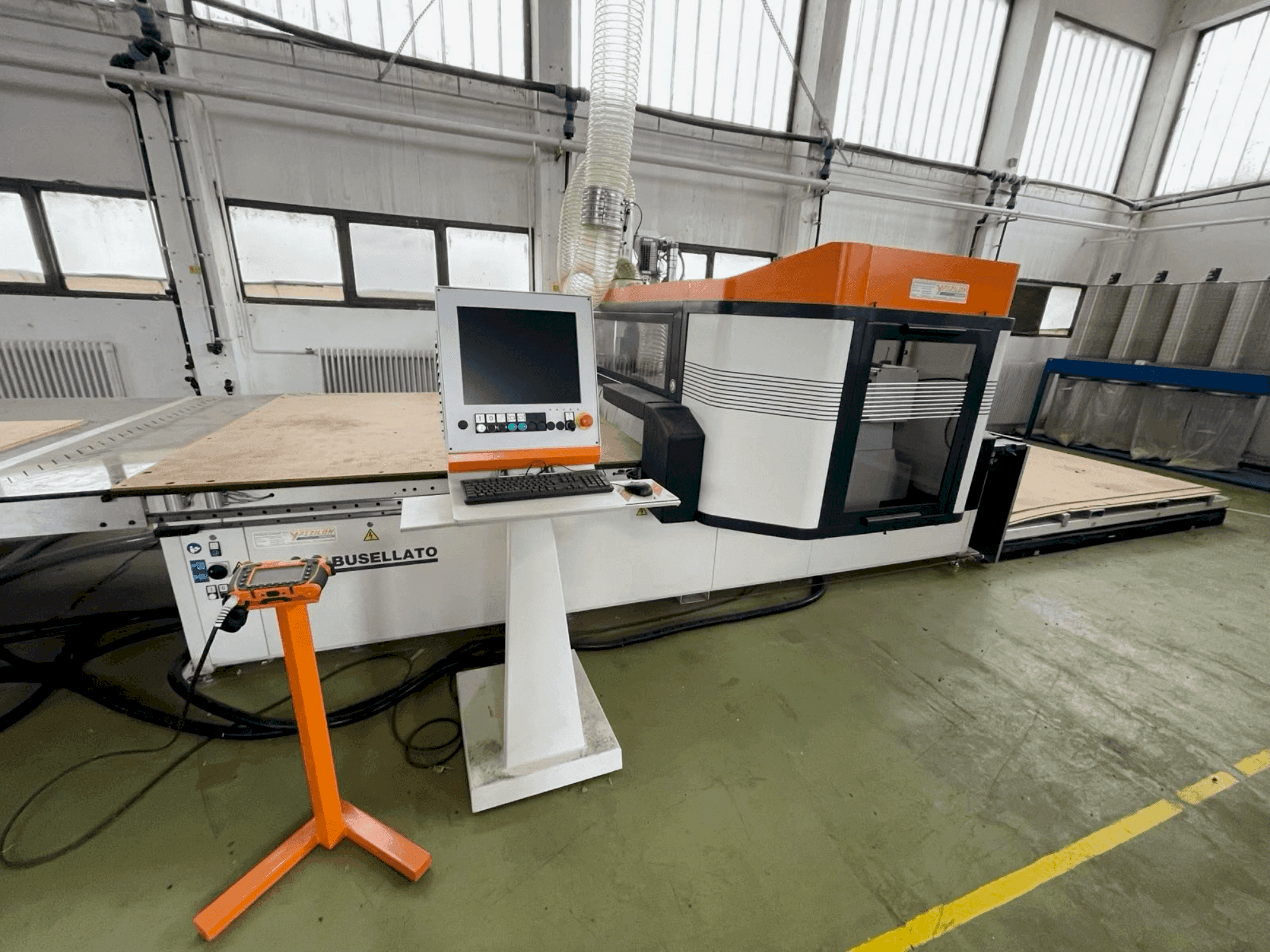 BUSELLATO Easy Jet 7.10 D AH/119579-maskinen sedd från sidan