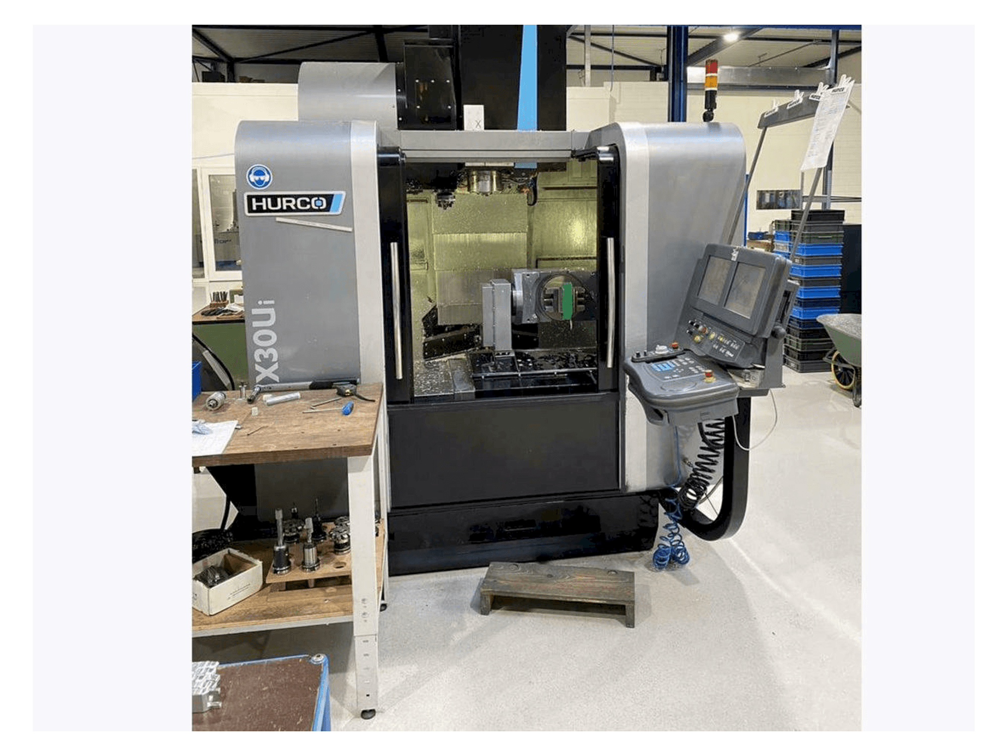 Hurco VMX30 Ui-maskinen framifrån